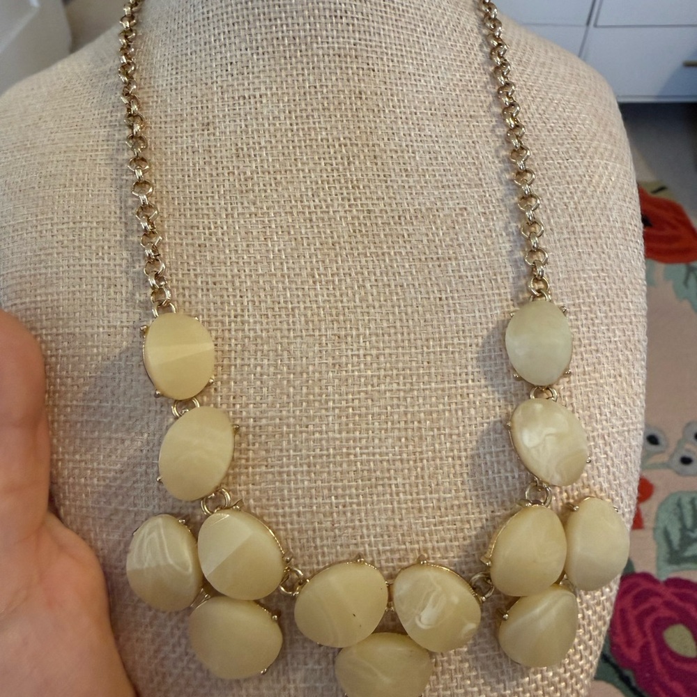 Chic Cream Necklace with Gold‎ Accents